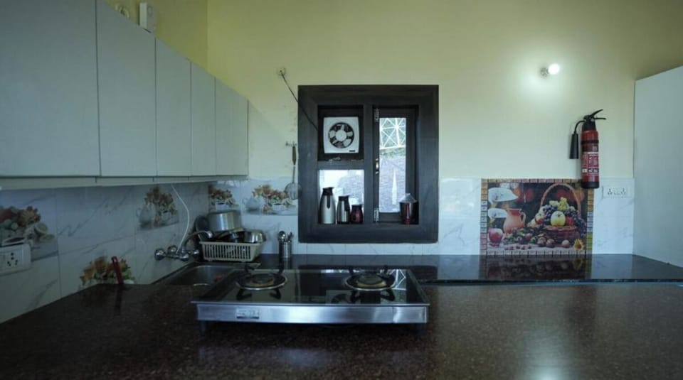 Villa, Mountain View | Private kitchen