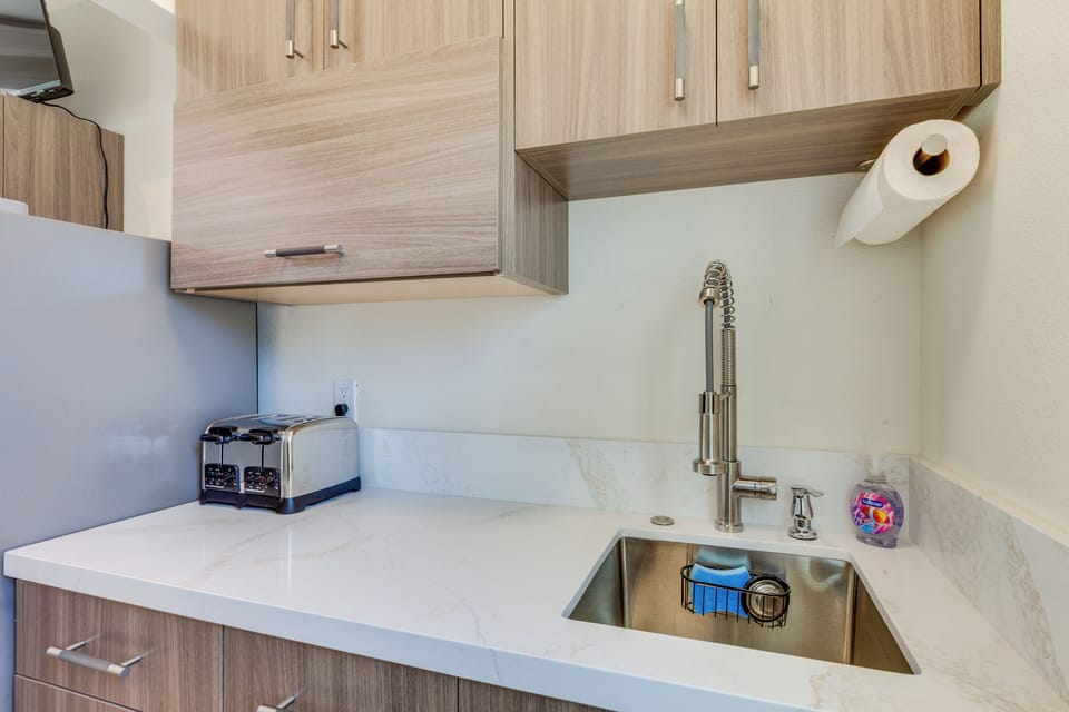Apartment (0 Bedroom) | Interior