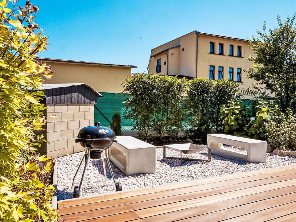 Outdoor Furniture, Furniture, Shrub, Garden, Composite Material, Chair, Landscaping, Shade, Courtyard, Backyard