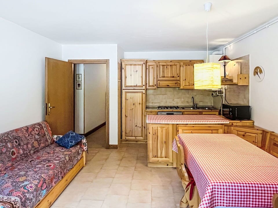 Wood, House, Cottage, Home, Swimming Pool, Porch, Door, Resort, Shade, Estate