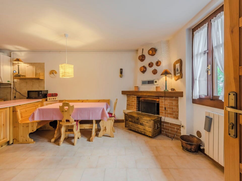 Furniture, Interior Design, Wood, Ceiling, Flooring, Room, Table, Floor, Chair, Kitchen & Dining Room Table