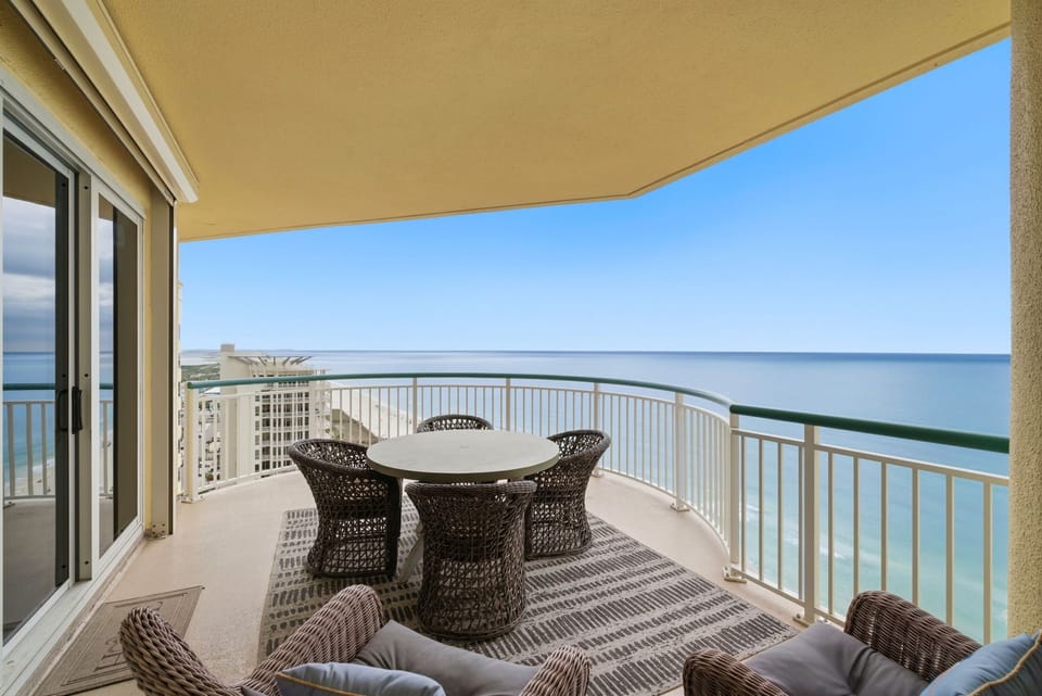 Beach Colony Tower PH3B (18B)- Stunning Balcony View