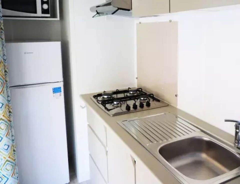 Mobile Home | Private kitchen