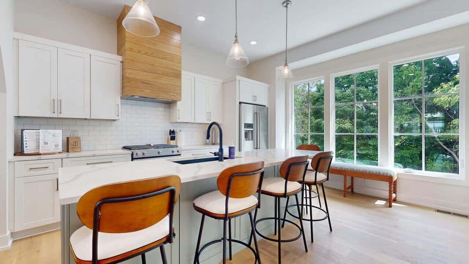 Modern kitchen