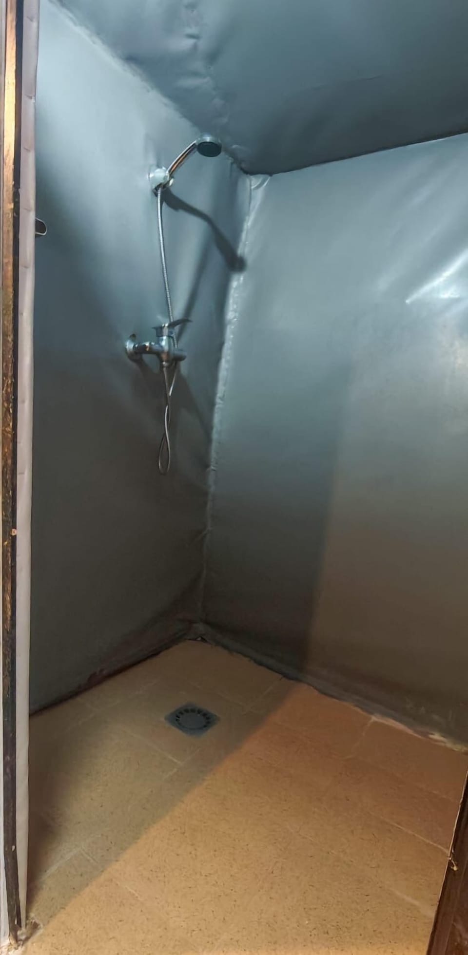 Separate tub and shower, towels, soap, shampoo