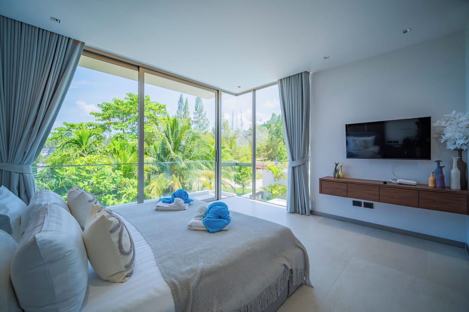 Villa, 3 Bedrooms, Balcony, Pool View | In-room safe, iron/ironing board, free WiFi, bed sheets
