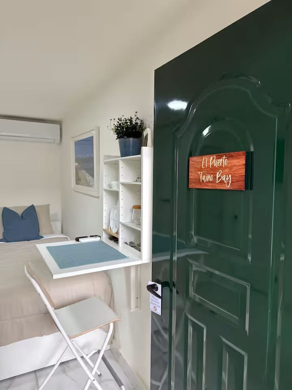Classic Double or Twin Room | Iron/ironing board, free WiFi
