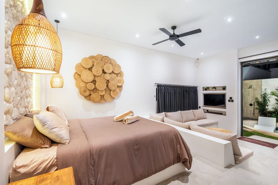 Luxury Villa, 1 King Bed, Kitchen, Garden View | In-room safe, laptop workspace, blackout drapes, iron/ironing board