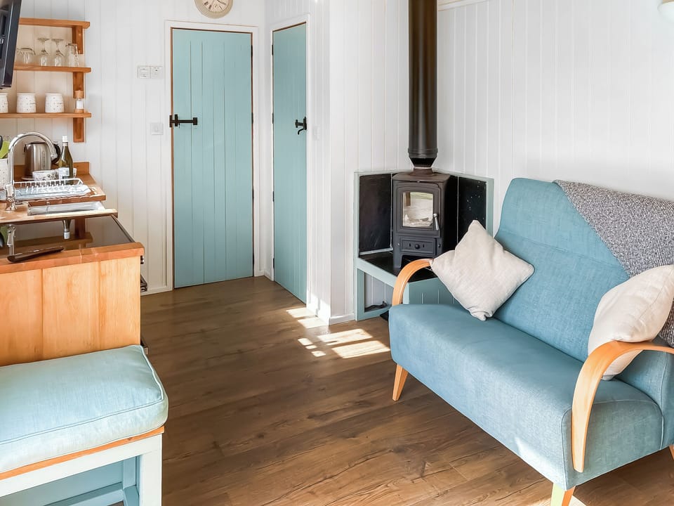 Interior | Shepherds Hut, St Buryan