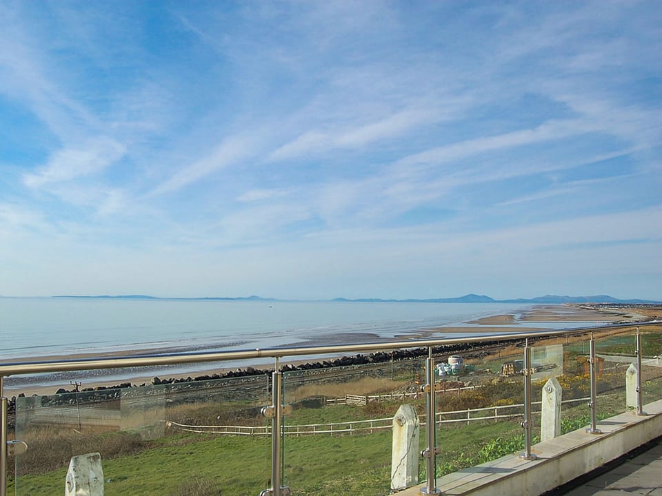 View | Morwendon House - Lounge Holidays, Barmouth