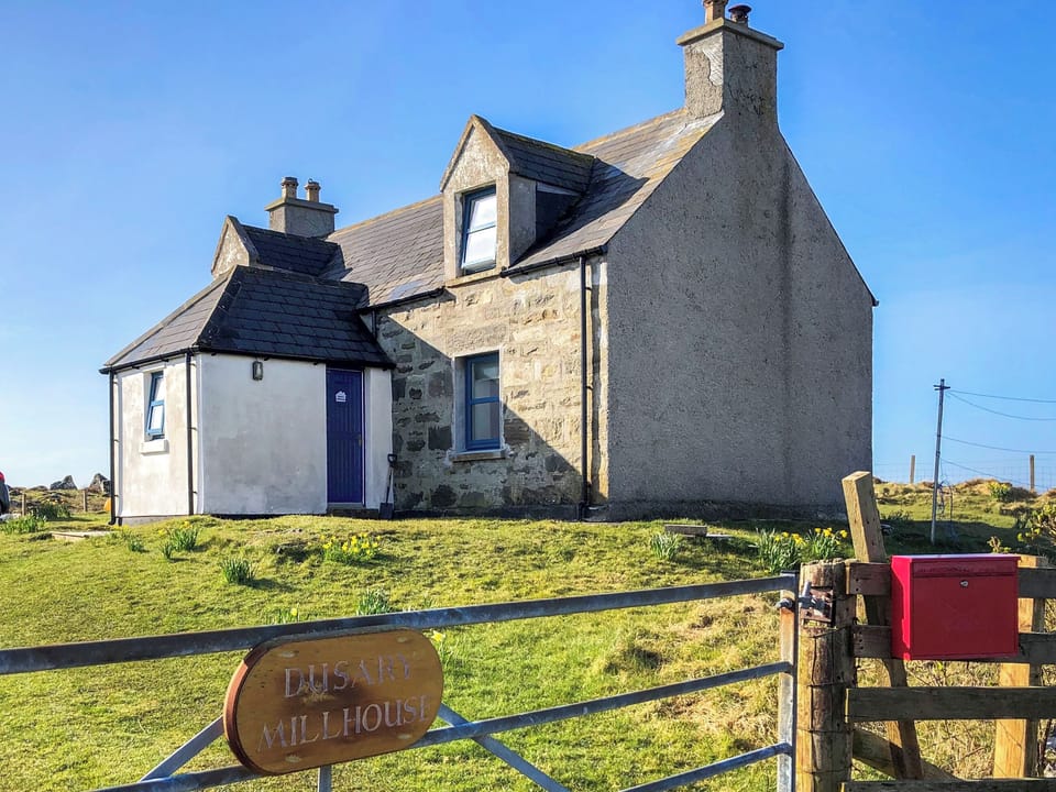 Exterior | Dusary Millhouse, Isle of North Uist
