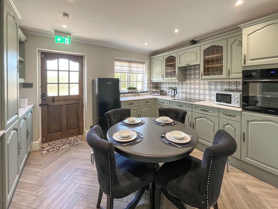 Kitchen/diner | Harvel House Farm, Meopham, Gravesend