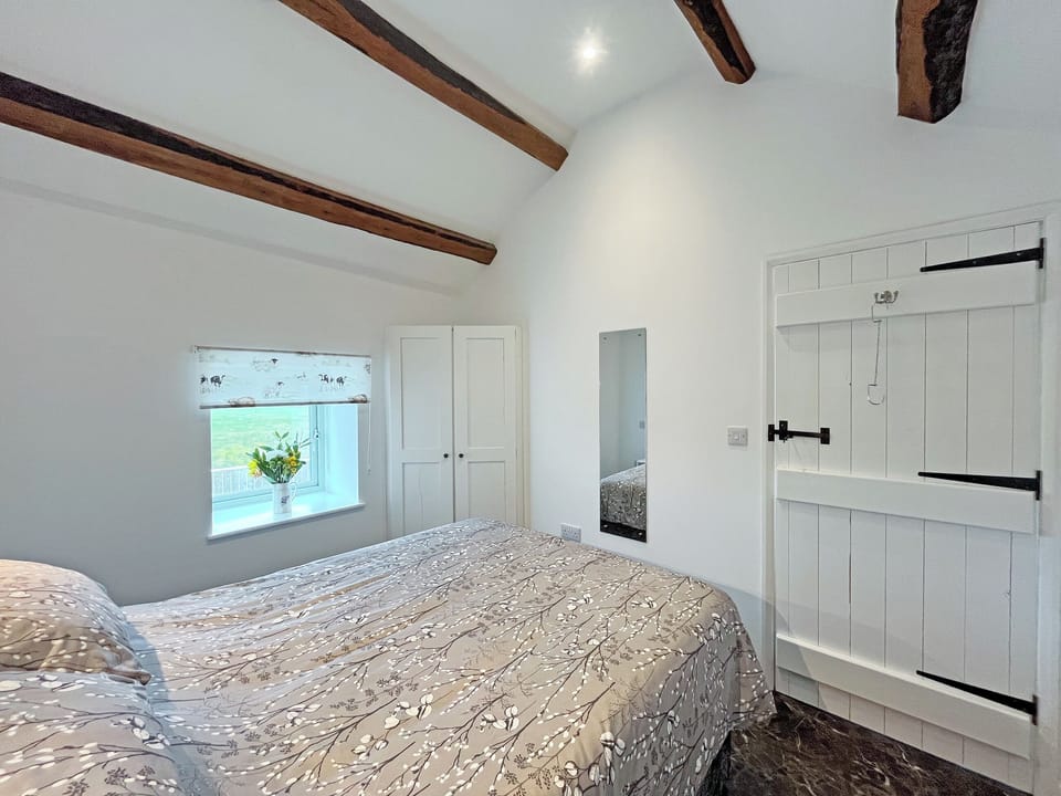 Double bedroom | Primrose Cottage - Stape Head Farm, Pickering