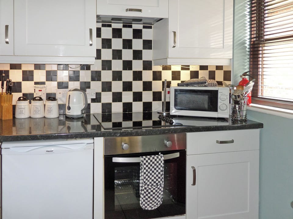 Kitchen | Lion Rock Cottage, Whitby