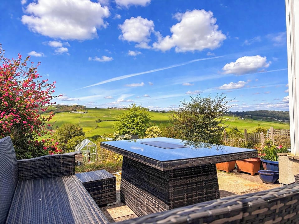 Outdoor | Gimmerton House, Haworth