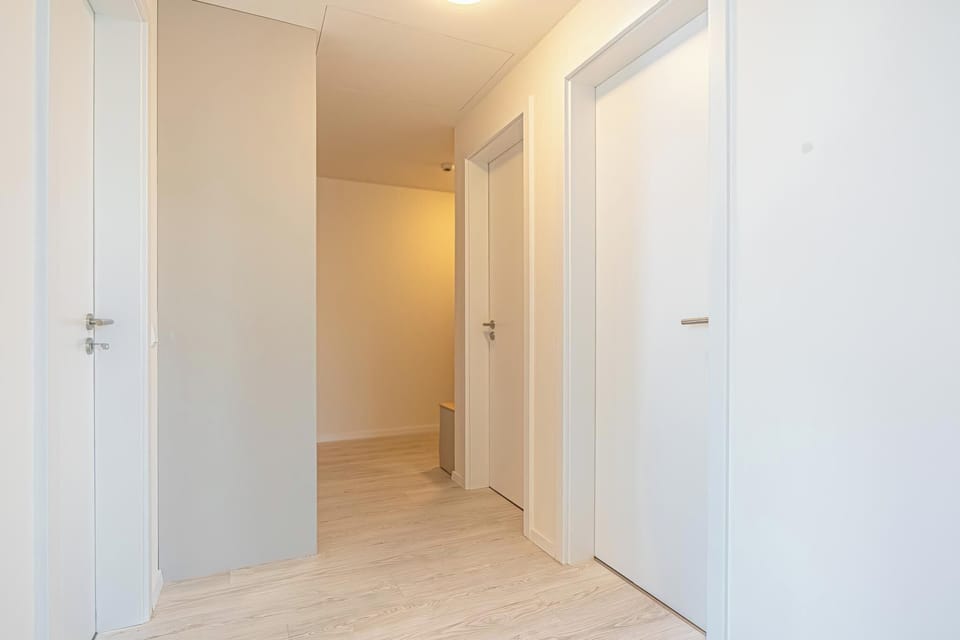 Basic Apartment | Interior