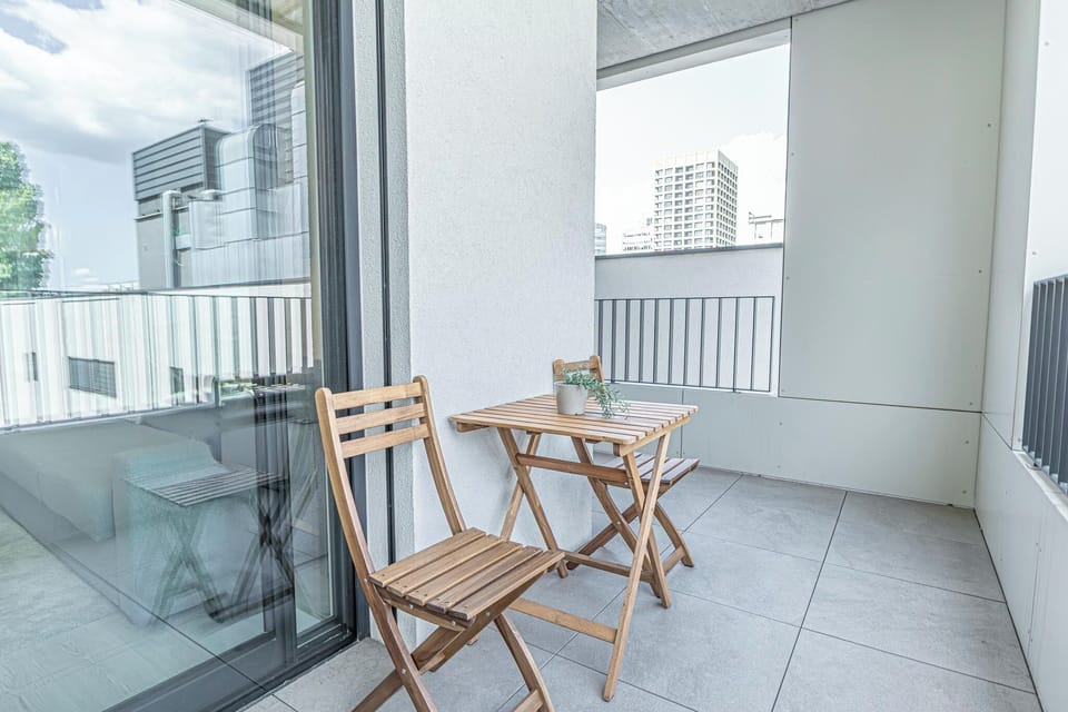 Basic Apartment | Balcony