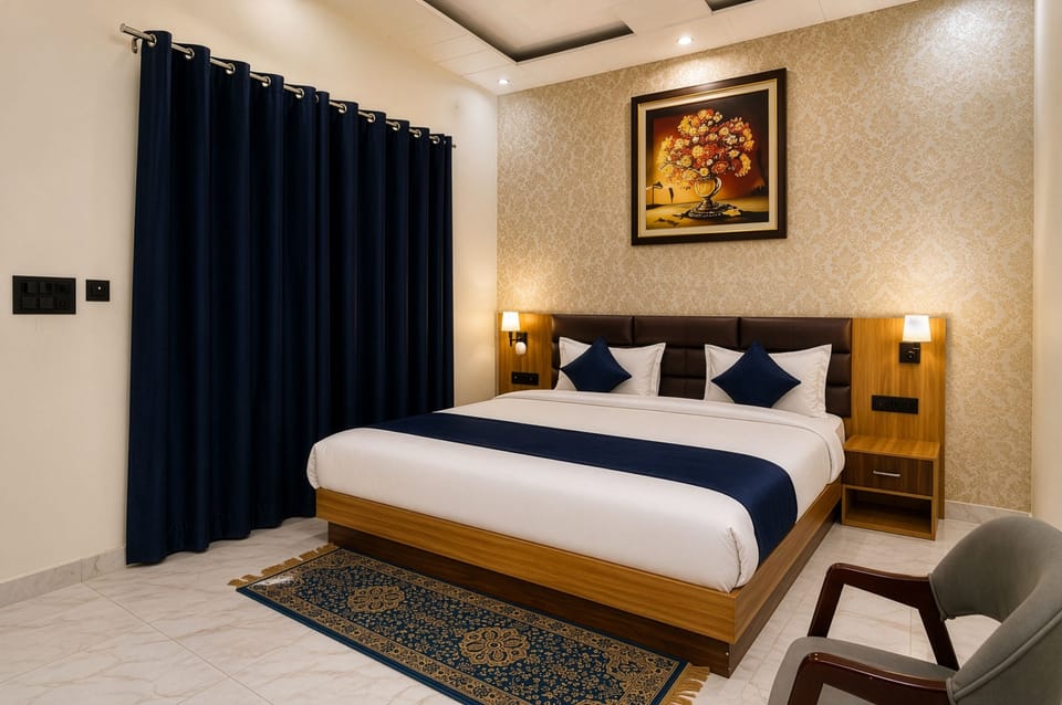 Super Deluxe Room | In-room safe, soundproofing, WiFi (free)
