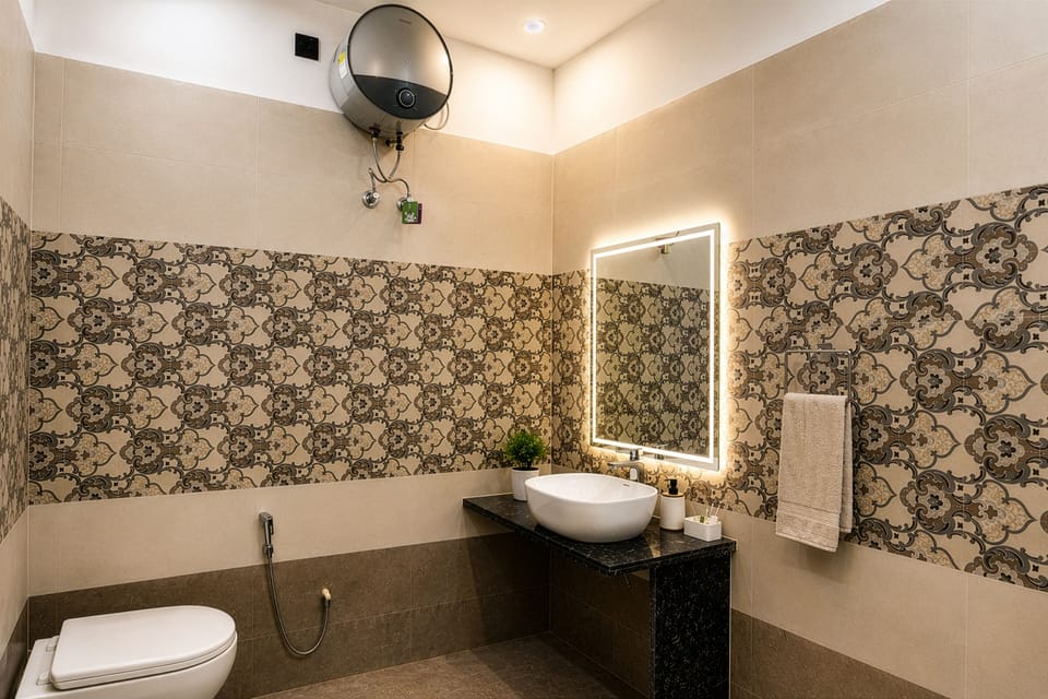 Shower, free toiletries, hair dryer (on request), towels