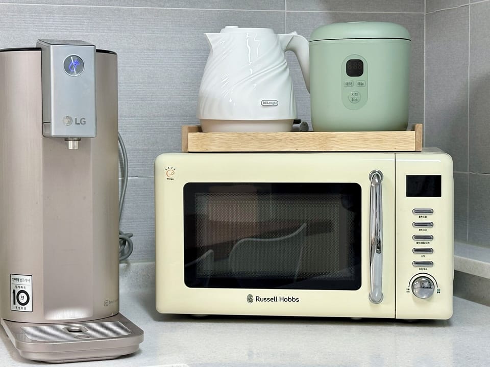 Microwave