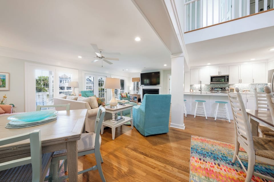 COMFORTABLE AND LUXURY COMBINED TO MAKE IT A SPECIAL PLACE TO RELAX
