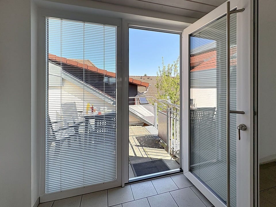 Architecture, Composite Material, Metal, Glass, Shade, Balcony, Daylighting, Aluminium, Window Covering