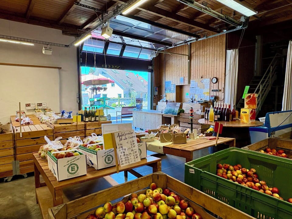 Produce, Food, Ingredient, Natural Foods, Fruit