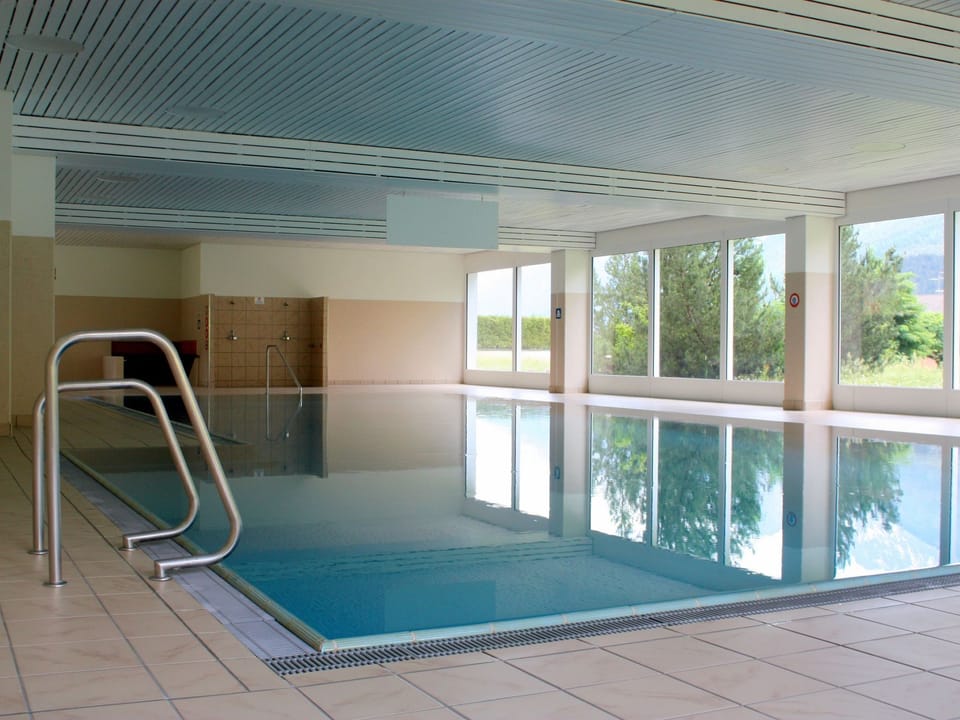 Pool Indoor