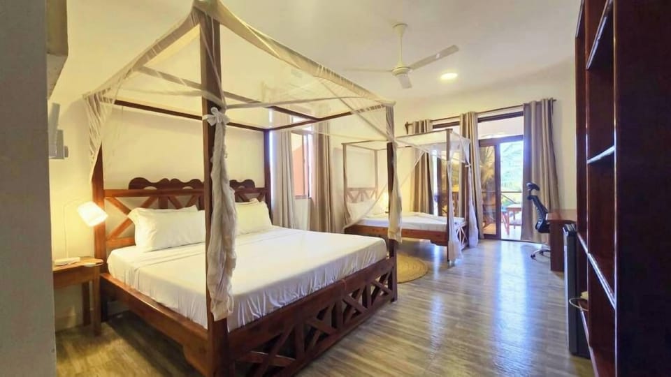 Superior Double or Twin Room, Balcony, Pool View | Hypo-allergenic bedding, minibar, individually decorated, desk