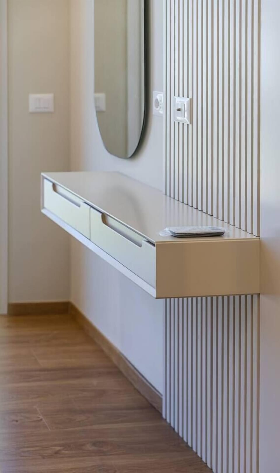 Bedroom 1 details