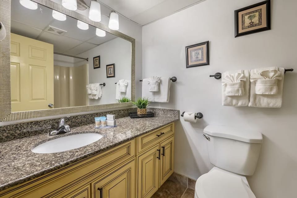 Get ready quickly with wide counter space and extra storage.
