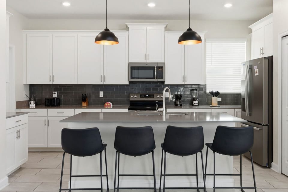 Fully equipped kitchen