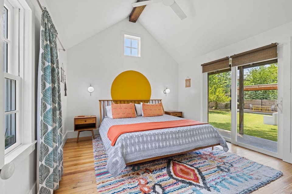 Includes king bed, roku TV and private access to the backyard patio