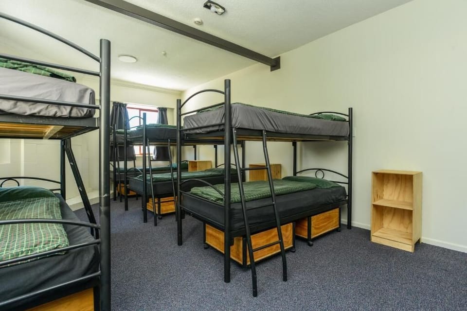 Blackout drapes, free WiFi, bed sheets