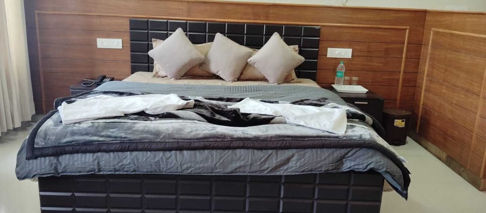 Family Quadruple Room, 1 Bedroom, Balcony, Garden View | Free WiFi