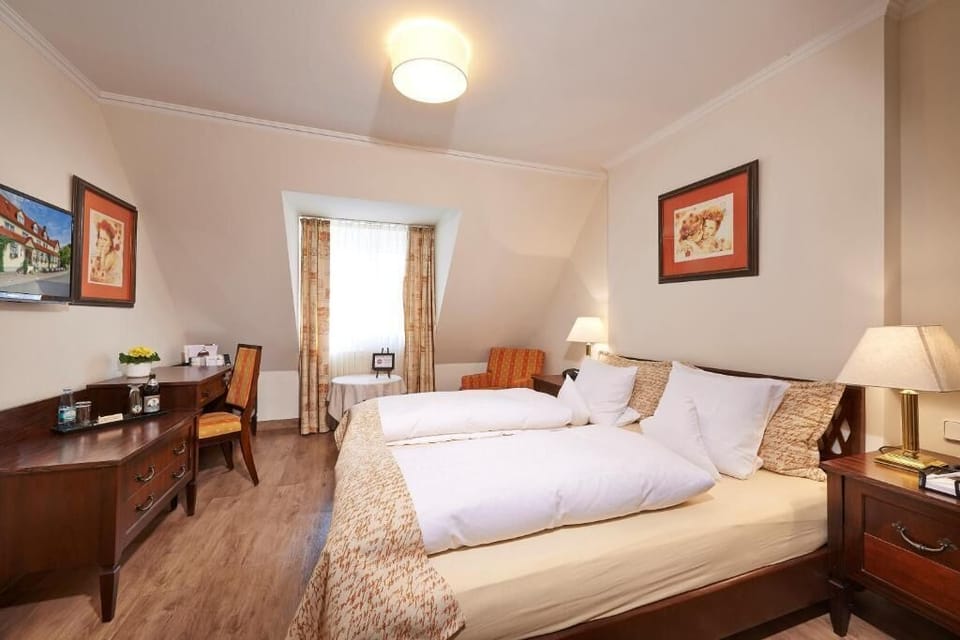 In-room safe, desk, laptop workspace, WiFi (free)