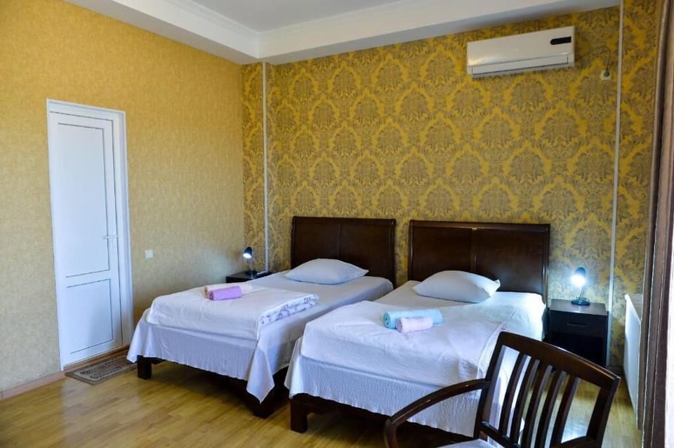 In-room safe, free WiFi