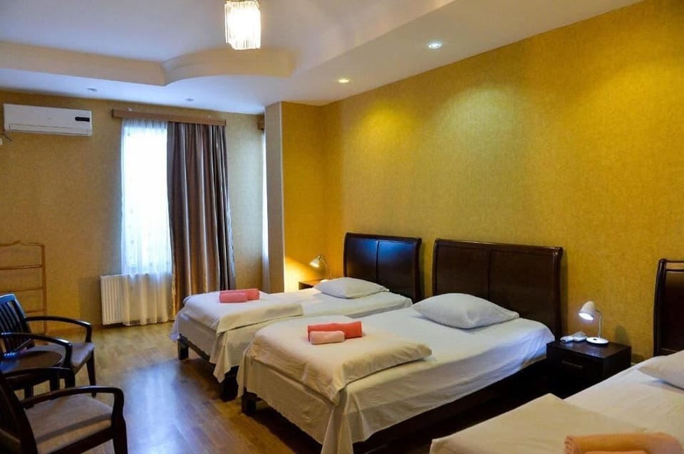 In-room safe, free WiFi