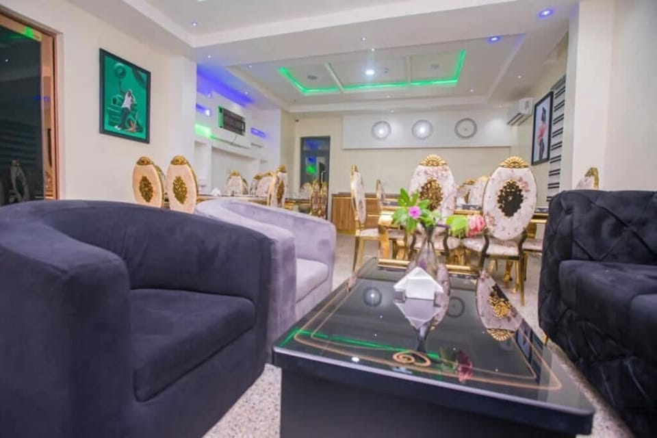 Economy Room, Balcony, City View | Interior