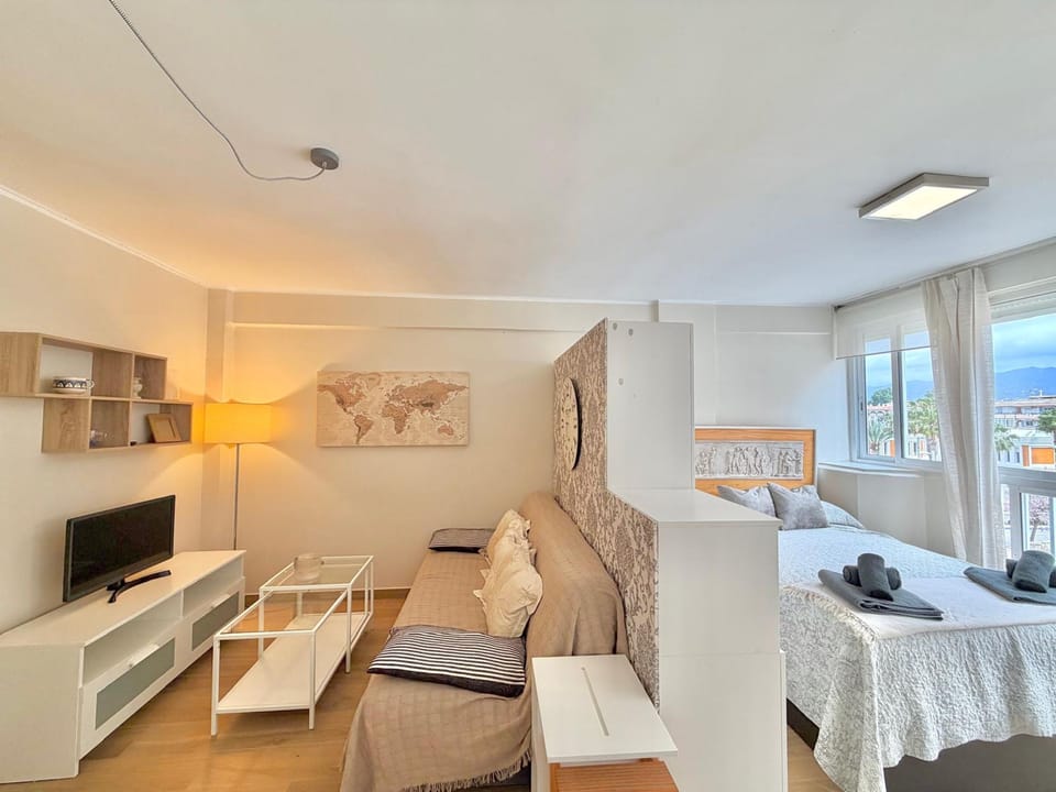 Terrasol EL Cisne Torre DEL MAR Apartment in Torre del Mar