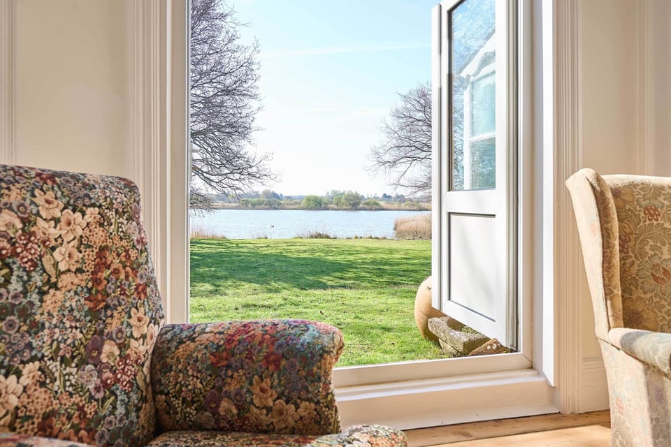 Lavengro, Lowestoft- Host & Stay