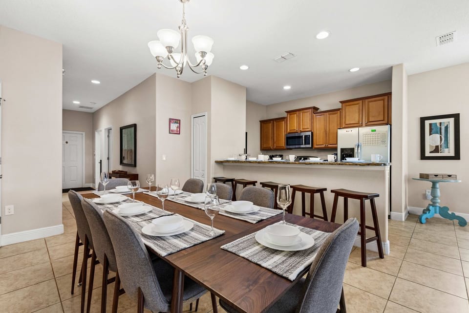 House (5 Bedrooms) | Property amenity
