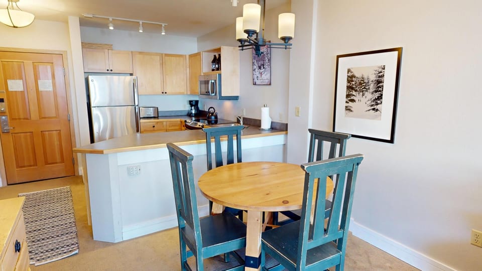 Dining Table for 4 - Dining Table for 4