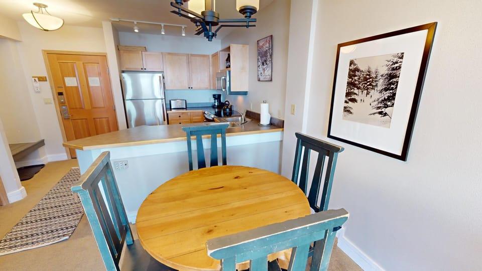 Dining Table Seats 4 - Dining Table Seats 4