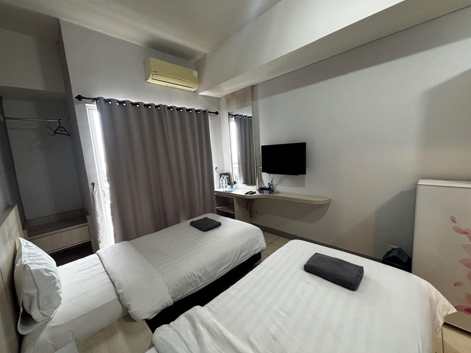 Deluxe Twin Room | Free WiFi, bed sheets