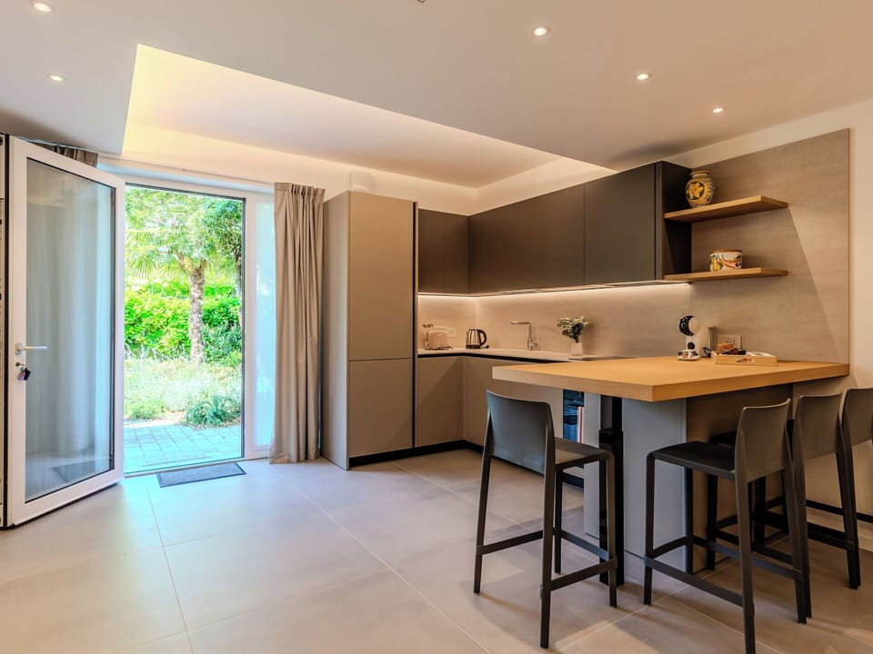 Furniture, Interior Design, Flooring, Wood, Floor, Ceiling, Kitchen, Countertop, Home, Kitchen & Dining Room Table