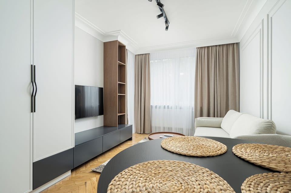 Apartment, Balcony | Living area