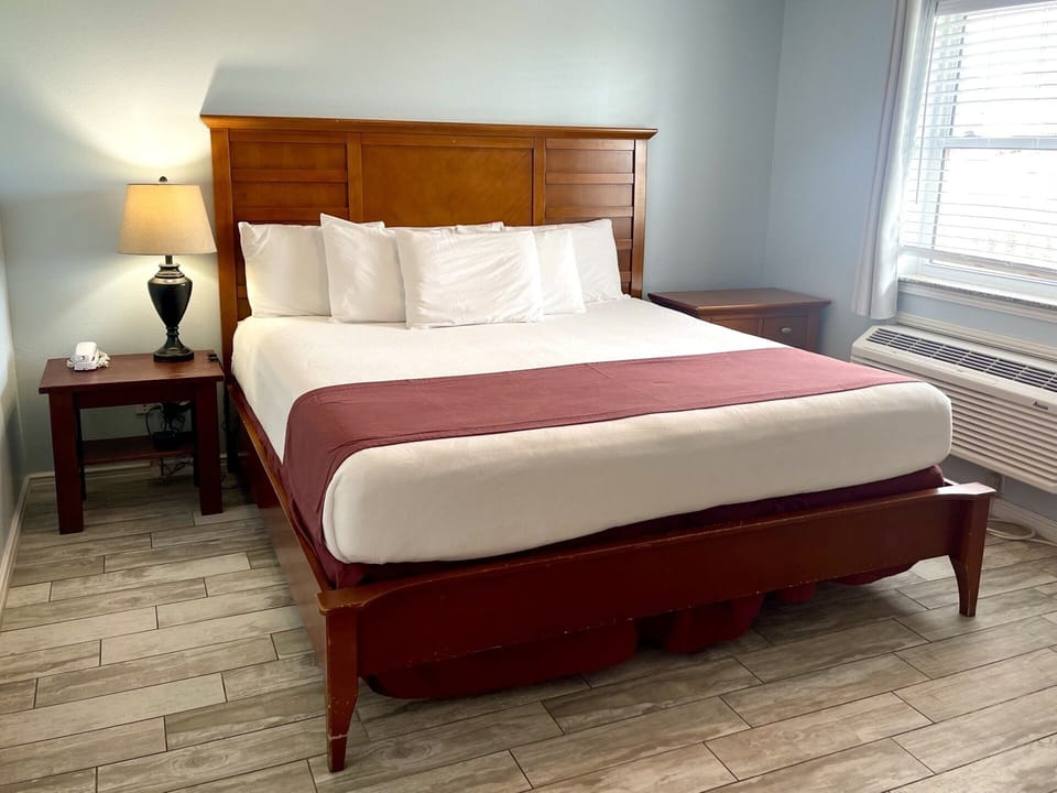 Condo, 1 Bedroom | 1 bedroom, free WiFi