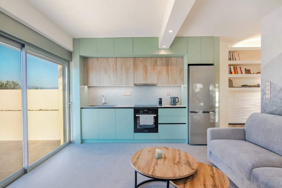 Minimalist Fully Equipped Kitchen with Modern Appliances