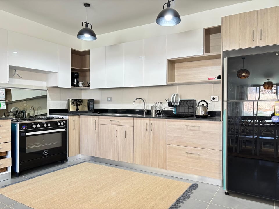 Chalet, 3 Bedrooms, Lagoon View | Private kitchen